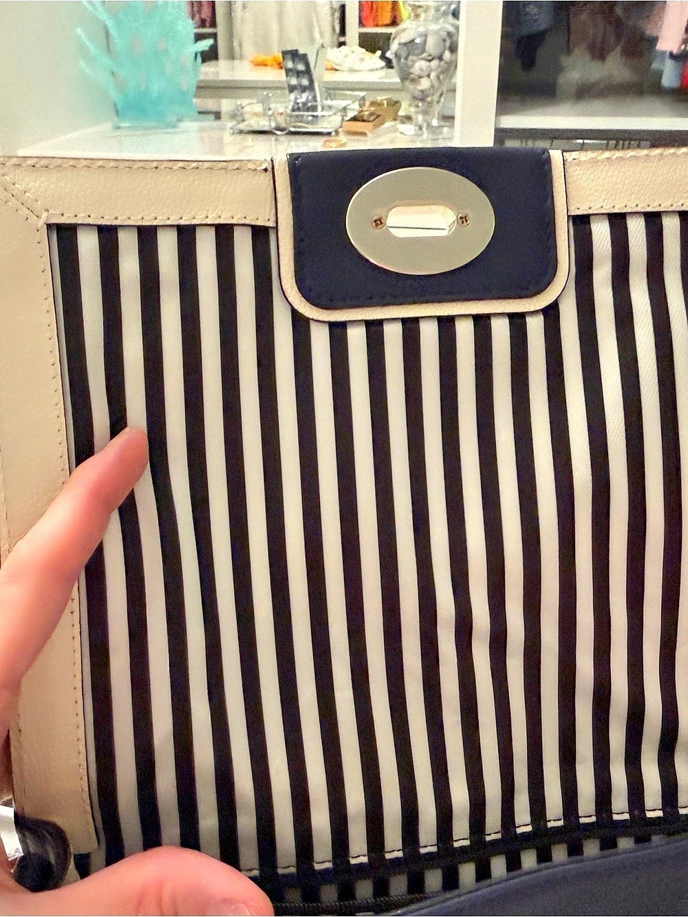 Kate Spade Navy Blue Leather Turnlock Crossbody Clutch Gold Hardware